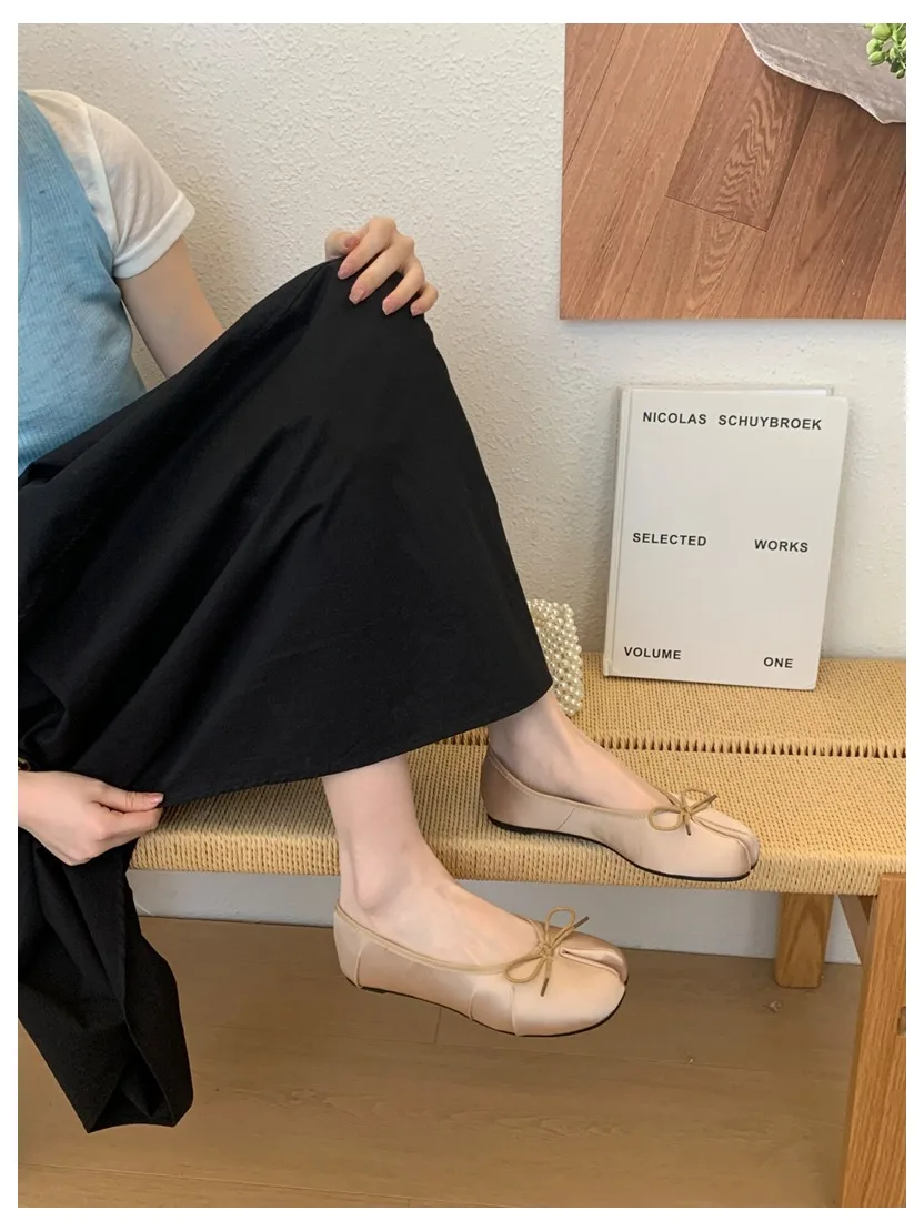 2026 Fashion Woman Flats Split Toe Tabi Shoes Bow Knot Ballet Dress Ballerina Comfortable Retro Mary Janes Shoes Footwear Mujer