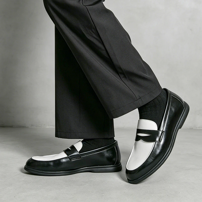 Classic Black and White Men's Comfortable Anti Slip Casual Loafers Fashionable Spring New Men's Breathable Casual Leather Shoes