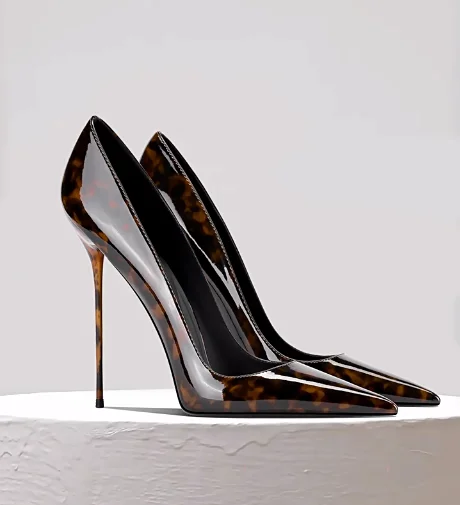 New versatile temperament, socialite style, black pointed versatile commuting work, slim heels, high heels for women