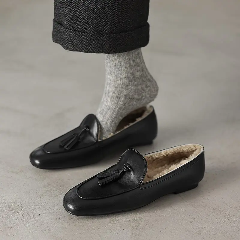 MORAZORA Plus Size 34-42 New Genuine Leather Shoes Flats Women Loafers Tassel Slip On Flat Shoes Thick Fur Warm Winter Shoes