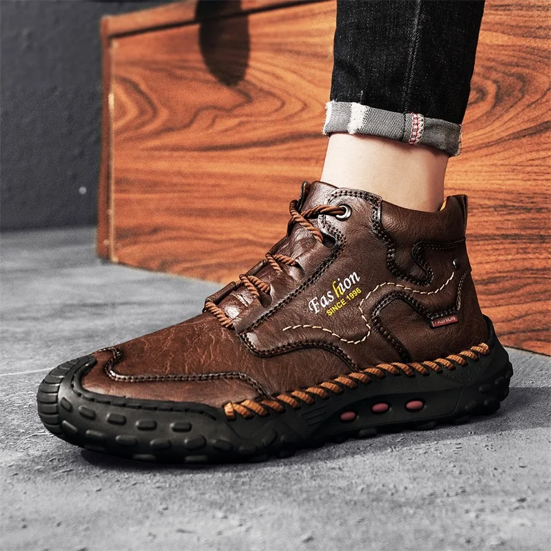 Men's Retro Hand-Stitched Chinese Casual Shoes, Trail Running Sneakers, Casual Fashion Walking and Hiking Shoes, Suitable for Casual Hiking, Outdoor Climbing, Daily Driving, Men's Boots, Black and Brown, Comfortable Soft Sole, Wear-Resistant, Non-Slip, Large Size Men's Shoes