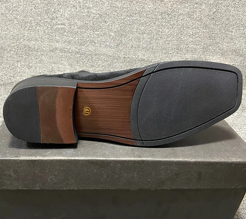 Men's Suede Leather Metal Toe Chelsea Boots British Retro Solid Color Med Heel Ankle Boots Autumn Winter New Cowhide Male Shoes