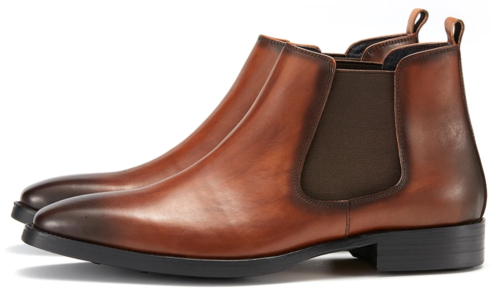 High Quatliy Claf Leather Men's Chelsea Boots Slip on Ankle Boots Motorcycle Genuine Leather Driving Boot Shoes for Men in Stock