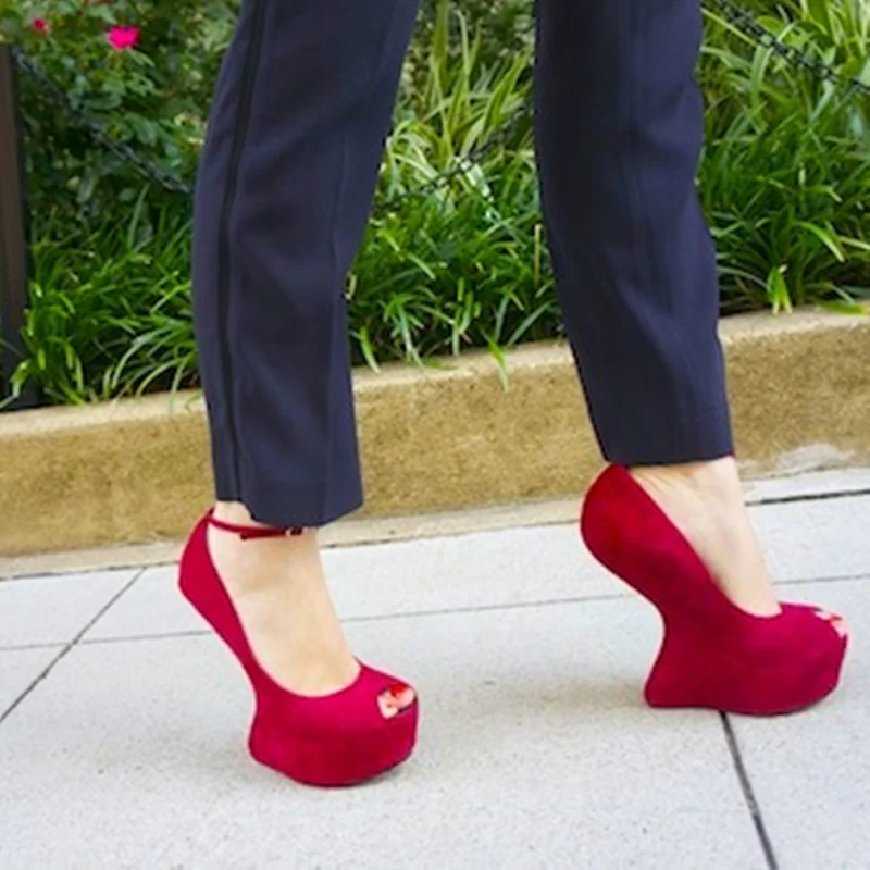 Platform Fretwork Heels Peep Teo Pums Sexy Pointed Toe Leather Solid Accept Custaomized New Arrivals Fashion Women Runway Shoes