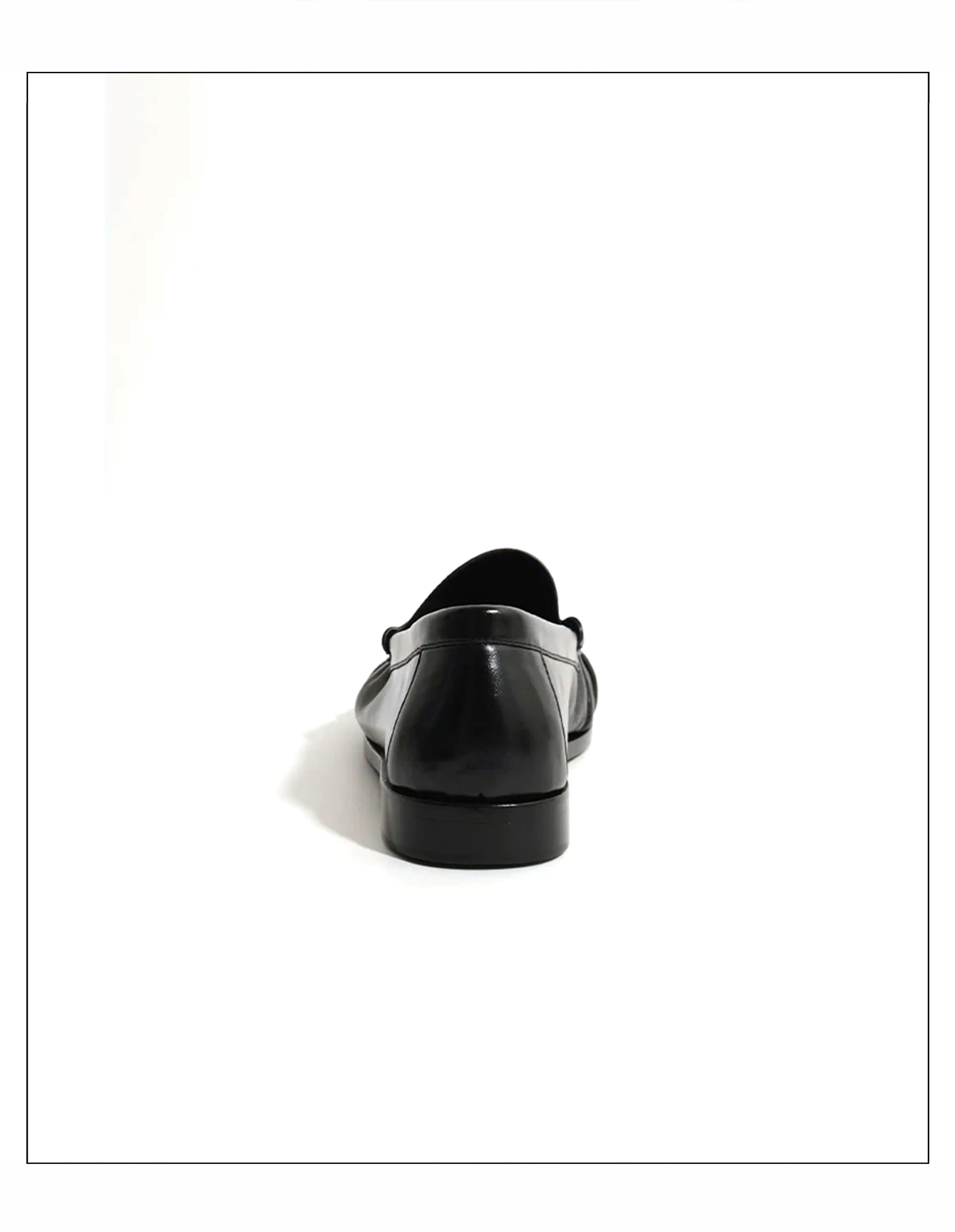 New Retro Loafers for Men Featuring Classic and Pleated Design Suitable for Work and Commuting with Slip-in Dress Leather Shoes