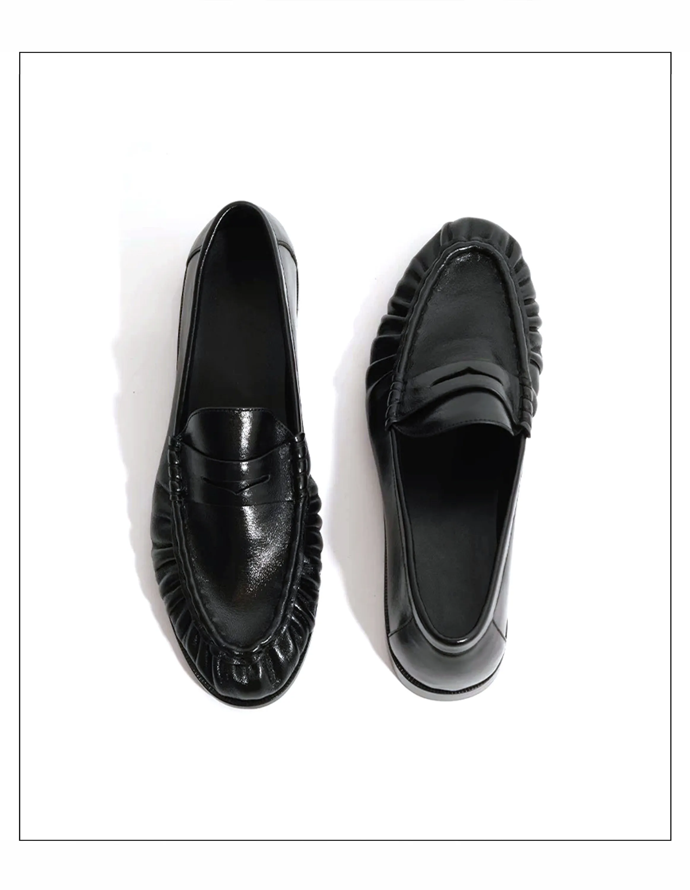 New Retro Loafers for Men Featuring Classic and Pleated Design Suitable for Work and Commuting with Slip-in Dress Leather Shoes