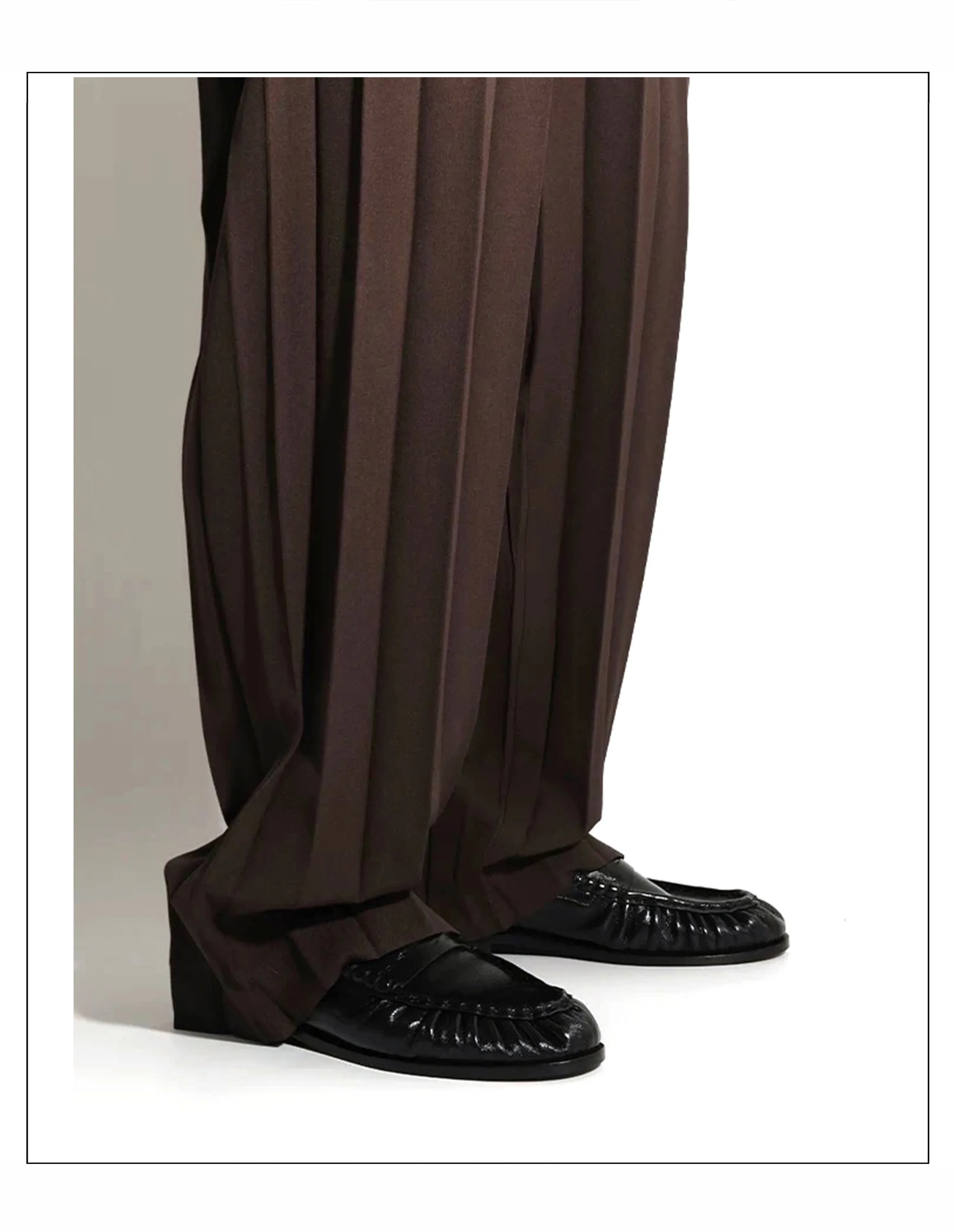 New Retro Loafers for Men Featuring Classic and Pleated Design Suitable for Work and Commuting with Slip-in Dress Leather Shoes