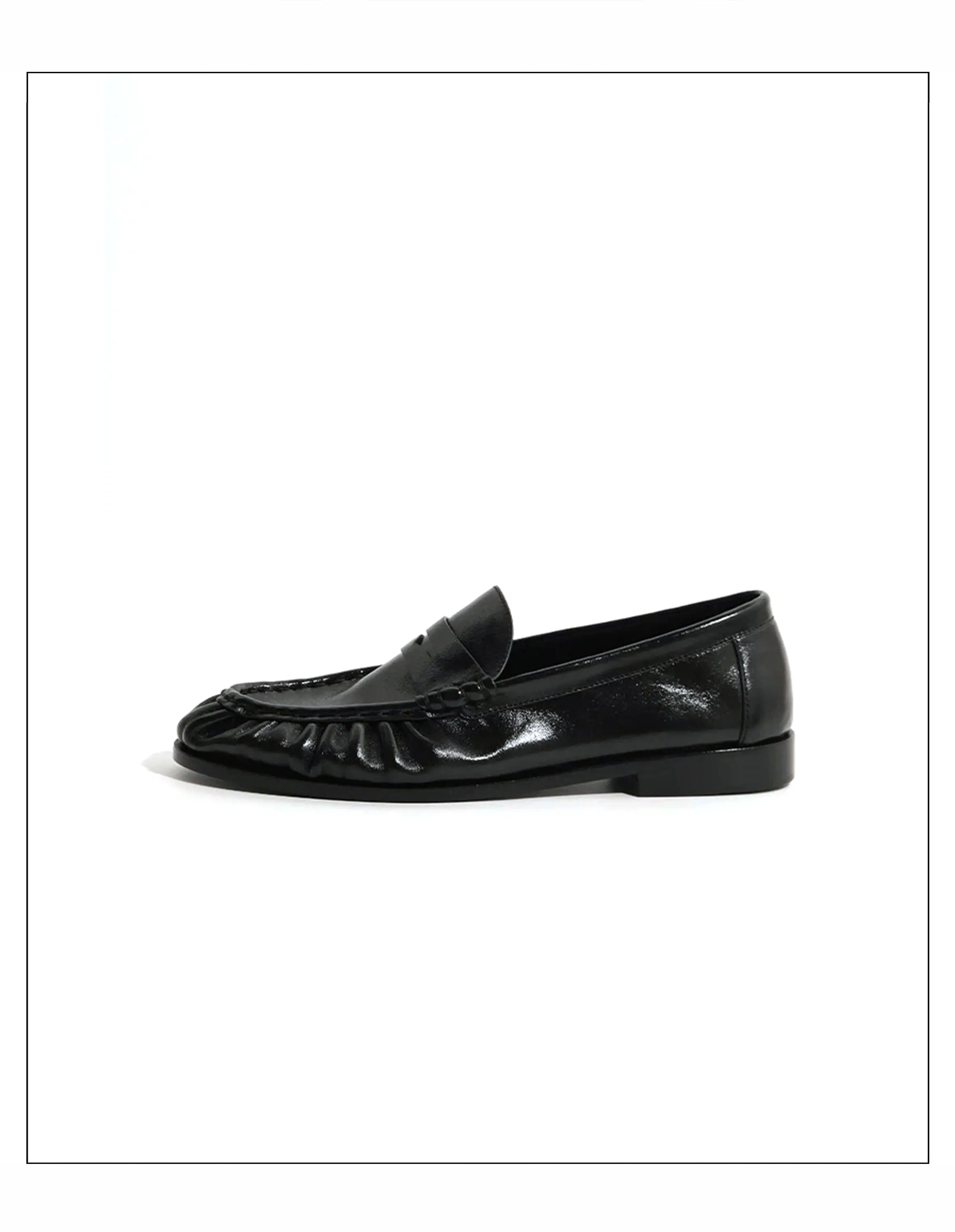 New Retro Loafers for Men Featuring Classic and Pleated Design Suitable for Work and Commuting with Slip-in Dress Leather Shoes