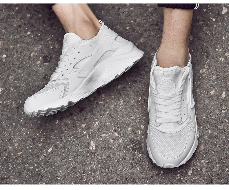 Summer Men's Breathable Mesh Surface Lightweight Soft Bottom Casual Shoes Trendy Running Sports Shoes Men's Shoes From China