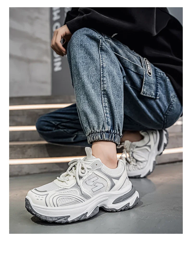 Hight Street Men's Mesh Chunky Sneakers Brand New Breathable Light Outdoor Running Shoes Student Soft-sole Sports Running Shoes