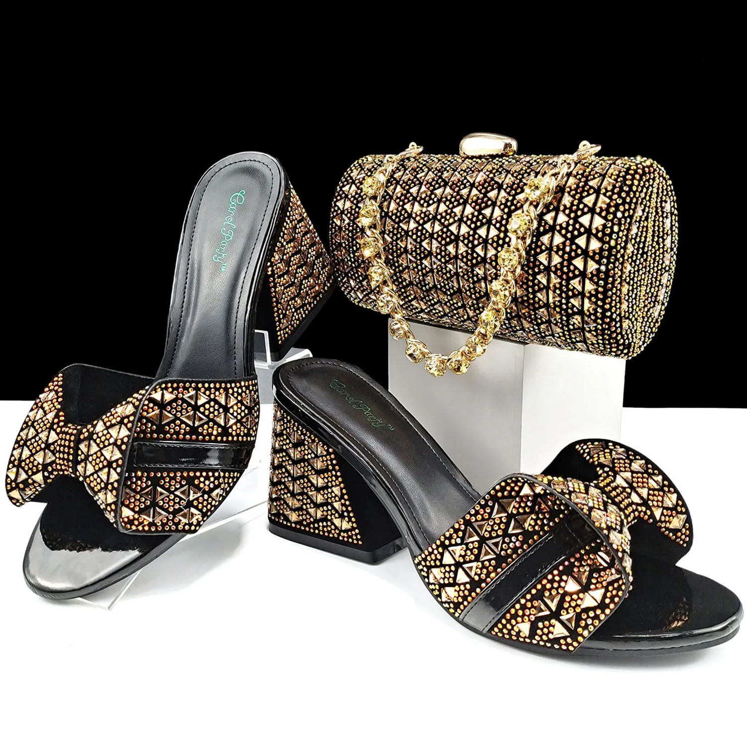QSGFC Italian Fashion Banquet Shoes and Bags African Women's Hand Bags with Rhinestone Decoration and Women's High Heels