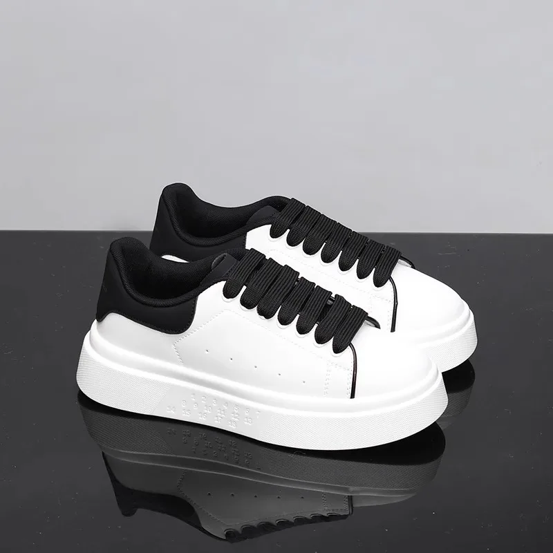 Fashion Men Skateboarding shoes Casual Sport Shoes Platform Sneakers Outdoor Breathable White Running Shoes Women Tennis Shoes