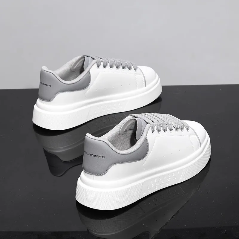 Fashion Men Skateboarding shoes Casual Sport Shoes Platform Sneakers Outdoor Breathable White Running Shoes Women Tennis Shoes