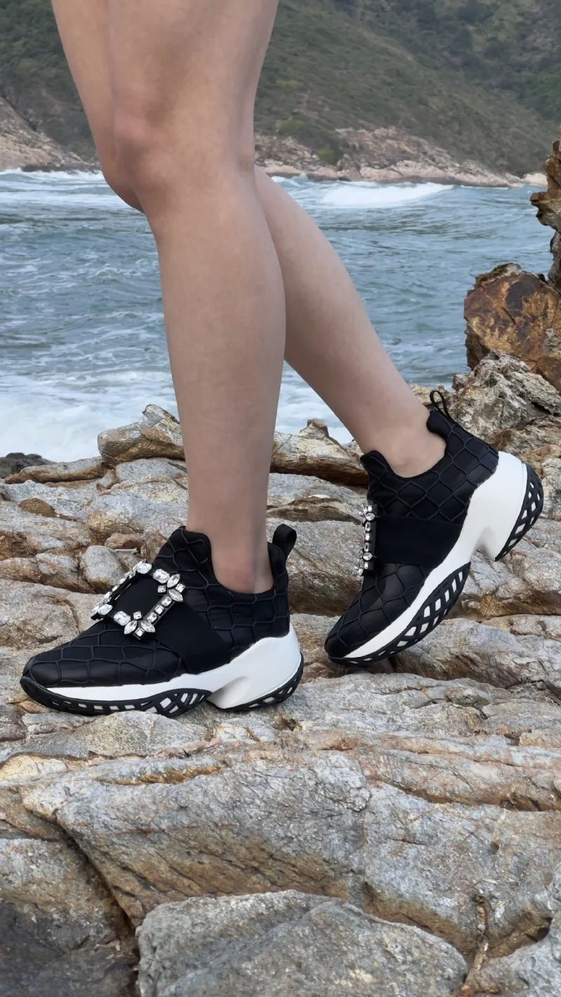 Luxury Designer Women's Shoes Exquisite Rhinestone Chunky Sneakers for Woman Fashion Round Head Casual Shoes Zapatillas De Mujer