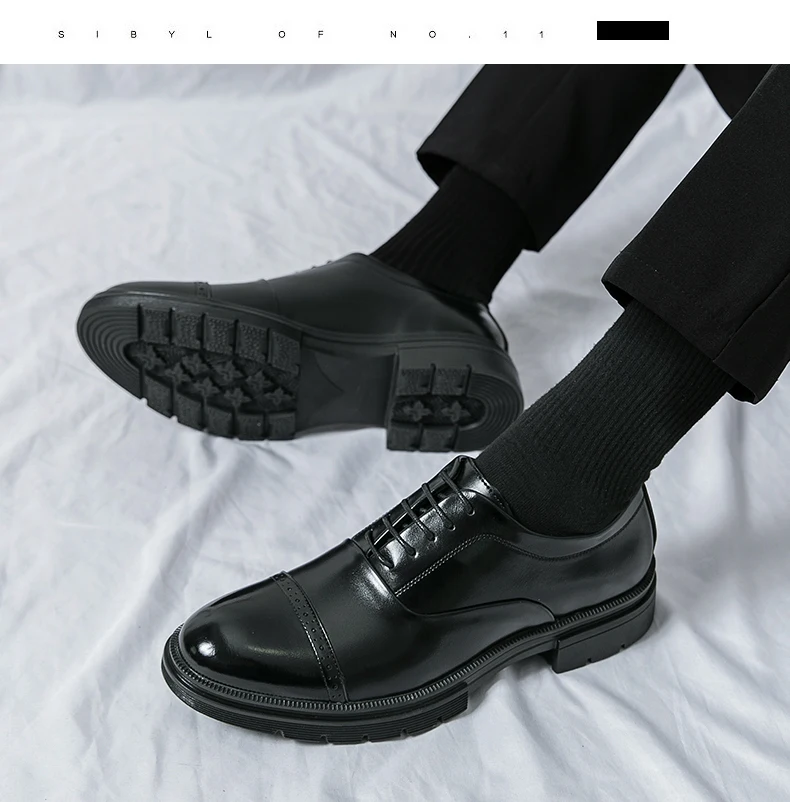 High Quality Brogues Wedding Leather Shoes Men Classic Formal Office Casual Business Shoes Man Social Oxford Men's Dress Shoes