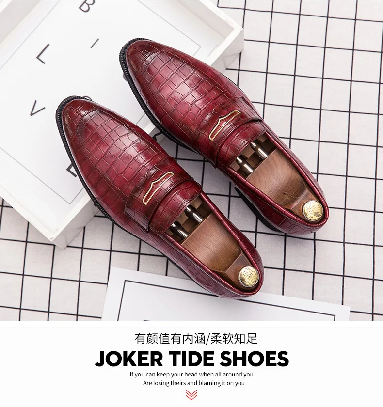 2025 New Red Dress Shoes Wedding Shoes shoes men leather original Italian Classic Blue loafer Men Formal Flats Homme Zapatos