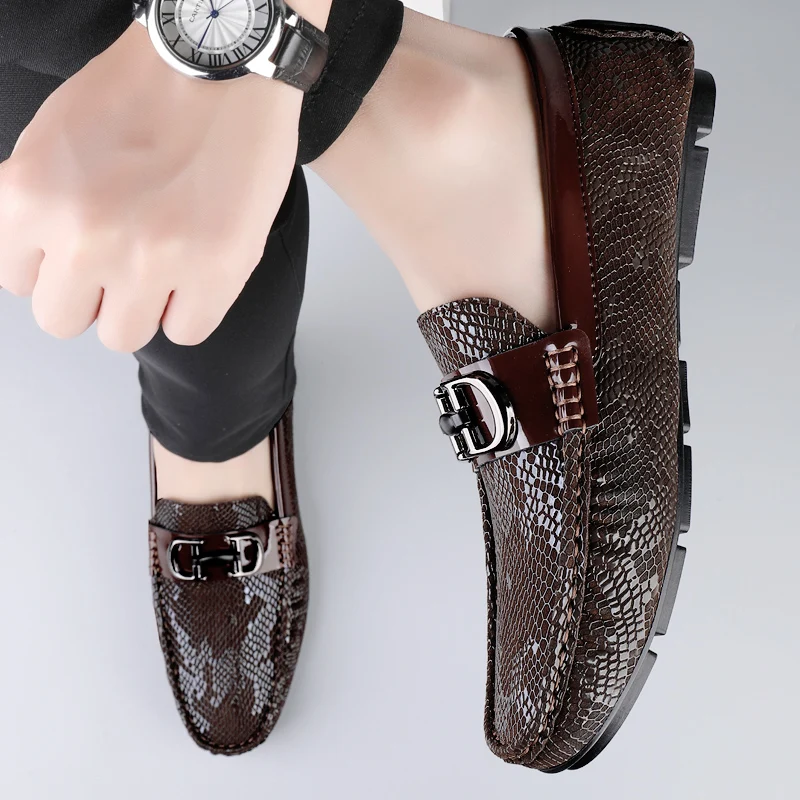 High Quality Men's Fashionable Snake Skin Pattern Comfortable Business Banquet Leather Shoes Spring New Men's Casual Loafers