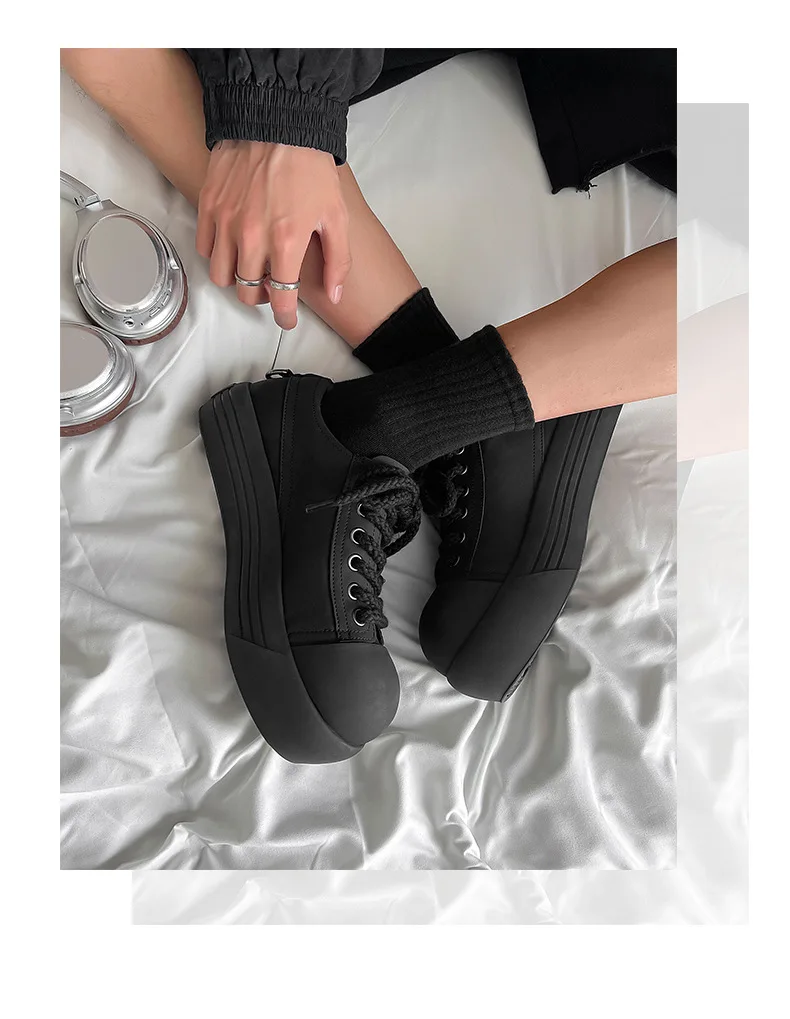 2025 Big Head Couple Trendy Brand New Thick-soled Round Head Casual Men's and Women's Crooked Head Clown Shoes