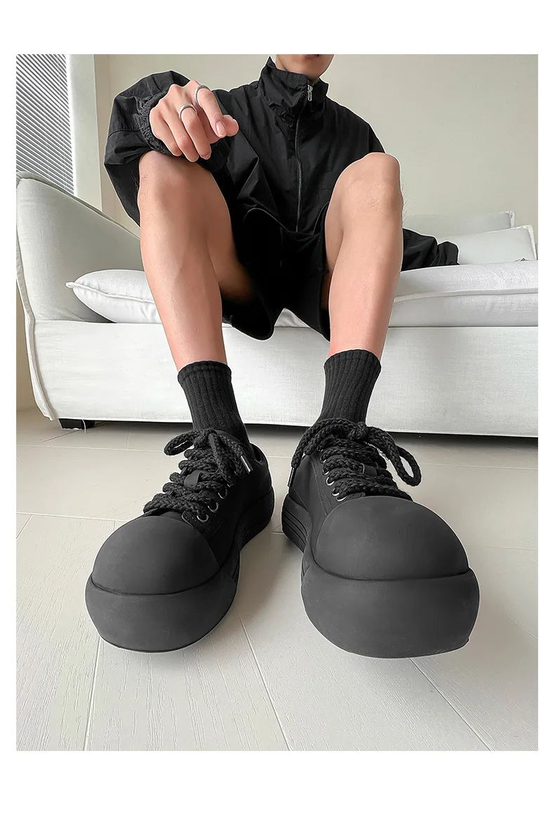 2025 Big Head Couple Trendy Brand New Thick-soled Round Head Casual Men's and Women's Crooked Head Clown Shoes