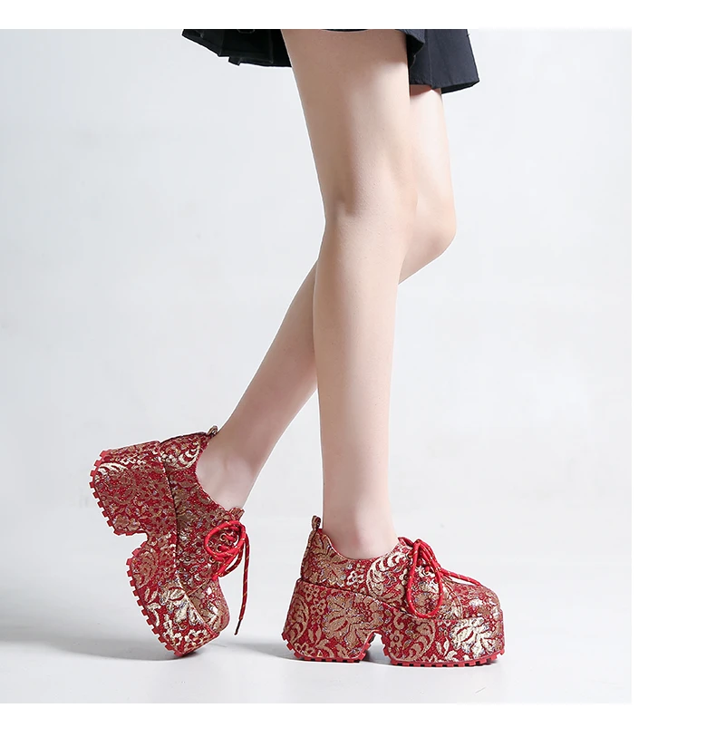 2026 New Ethnic Embroidery Single Shoes Red Ethnic Style Banquet Shoes Luxury Thick Soled Women's Height Increasing Shoes