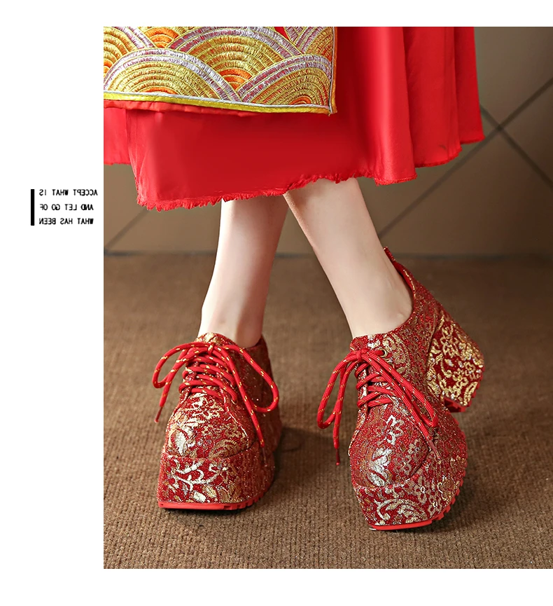 2026 New Ethnic Embroidery Single Shoes Red Ethnic Style Banquet Shoes Luxury Thick Soled Women's Height Increasing Shoes