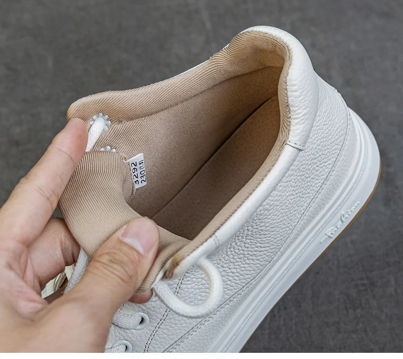 DRKANOL Fashion Women High Top Board Shoes Concise Solid Color Genuine Cow Leather Flat Shoes Autumn Winter Warm Casual Sneakers