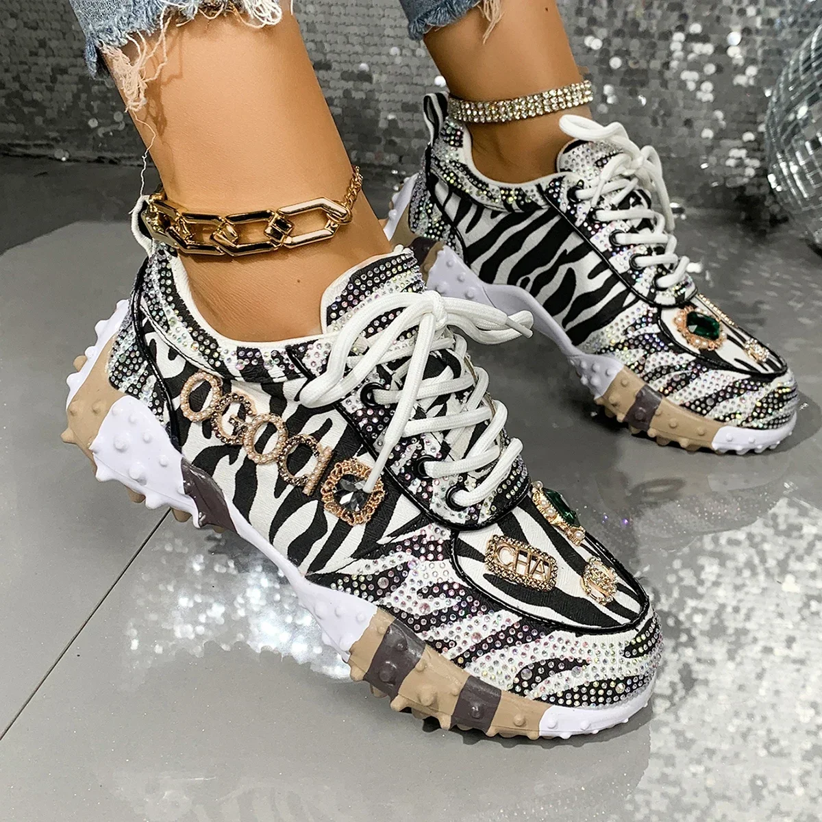 Women's Luxury Shoes Full Diamond Lace Up Women Designer Sneakers Shiny Water Diamond Designer Platform Shoes Plataforma Mujer