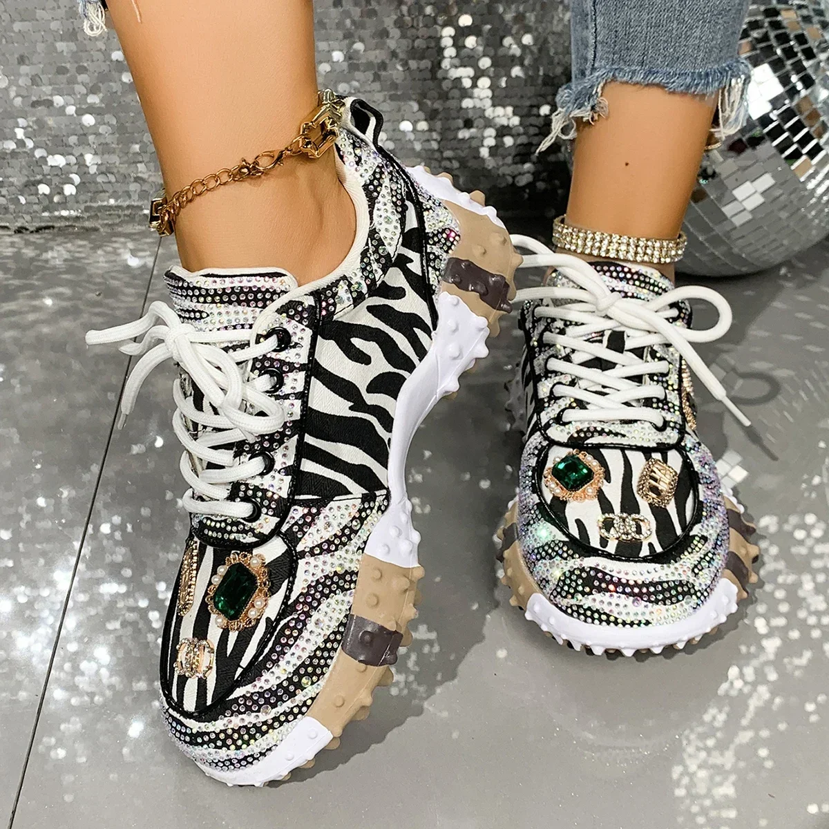 Women's Luxury Shoes Full Diamond Lace Up Women Designer Sneakers Shiny Water Diamond Designer Platform Shoes Plataforma Mujer
