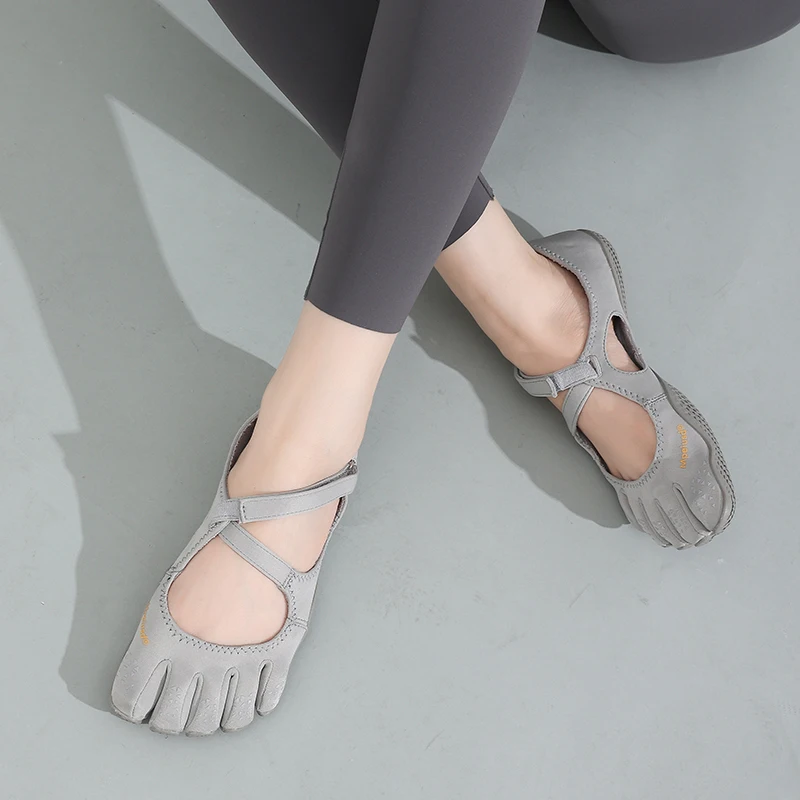 Women Five Finger Yoga Shoes Non-Slip Barefoot Training Sneakers Elastic Cross-Strap Pilates Flats Breathable Fitness Gym Dance