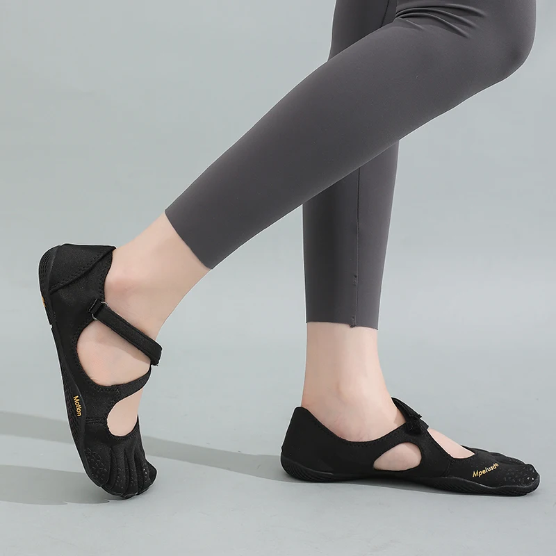 Women Five Finger Yoga Shoes Non-Slip Barefoot Training Sneakers Elastic Cross-Strap Pilates Flats Breathable Fitness Gym Dance