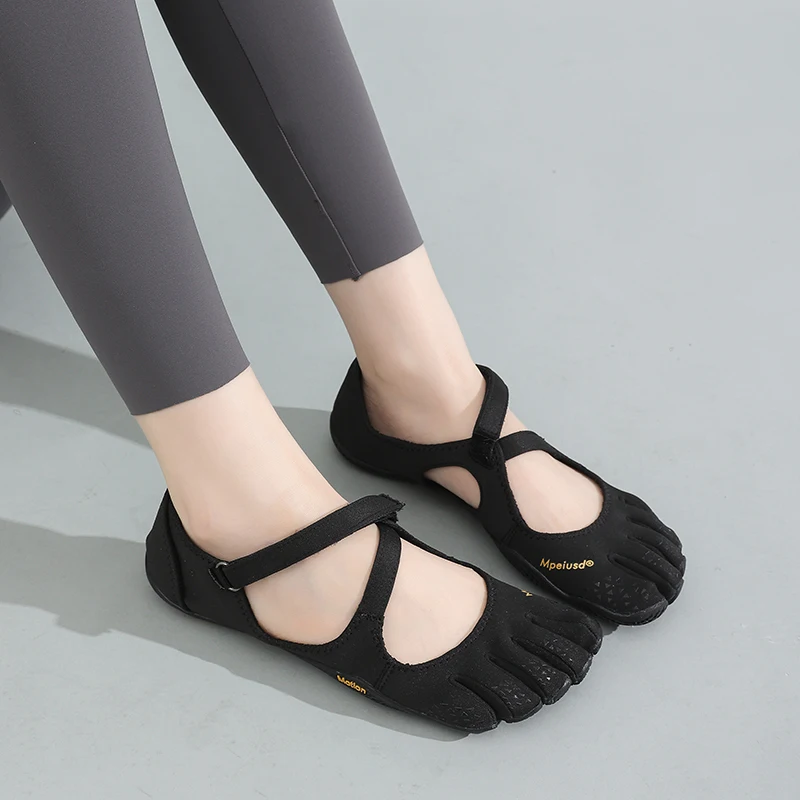 Women Five Finger Yoga Shoes Non-Slip Barefoot Training Sneakers Elastic Cross-Strap Pilates Flats Breathable Fitness Gym Dance
