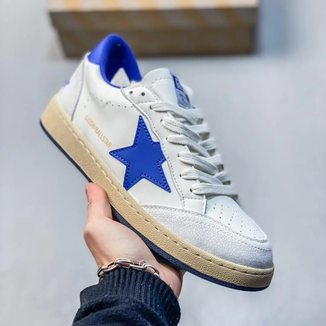 Embroidered casual dirty-style board shoes for couples, versatile everyday sport sneakers for men women, trendy trainers.
