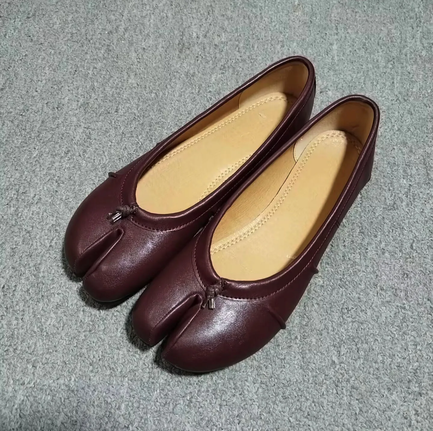 Genuine Leather Split Tabi Toe Ballet Flats Women Chinese Knot Soft Slip On Flat Walking Shoes