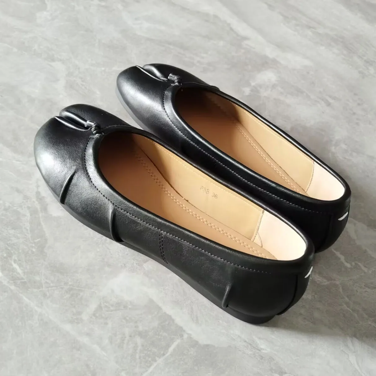 Genuine Leather Split Tabi Toe Ballet Flats Women Chinese Knot Soft Slip On Flat Walking Shoes