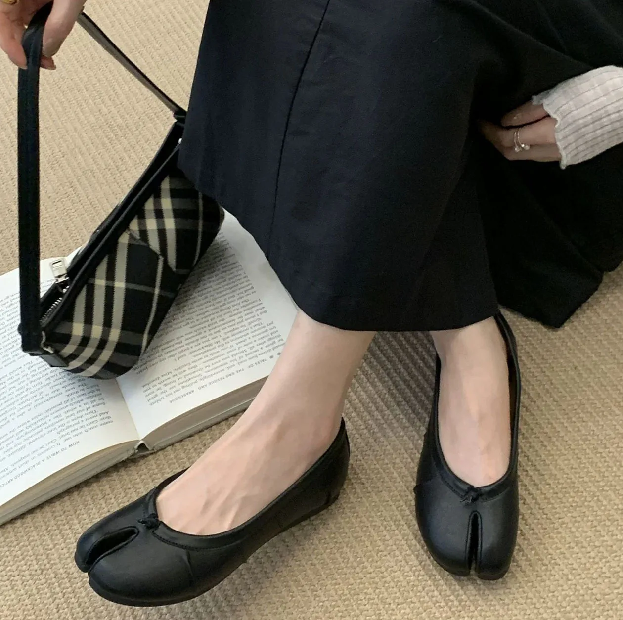 Genuine Leather Split Tabi Toe Ballet Flats Women Chinese Knot Soft Slip On Flat Walking Shoes