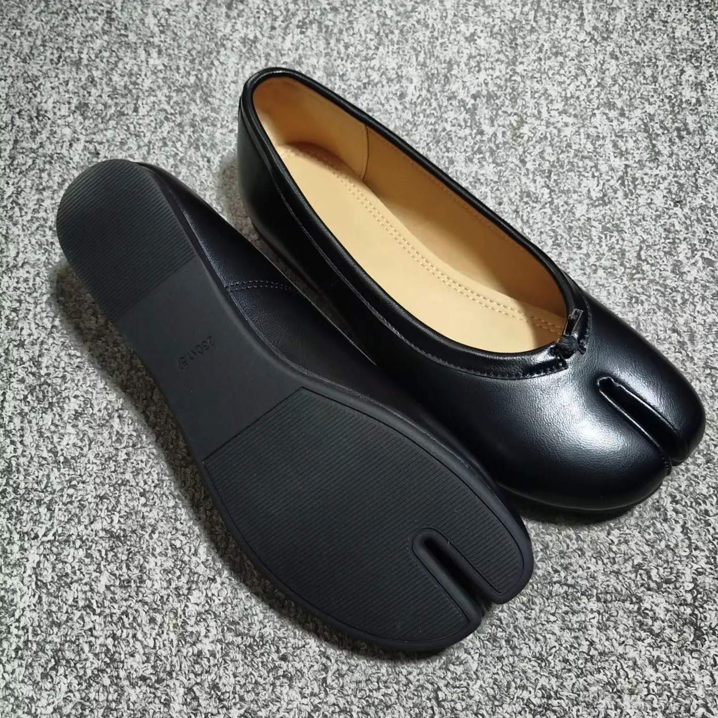 Genuine Leather Split Tabi Toe Ballet Flats Women Chinese Knot Soft Slip On Flat Walking Shoes