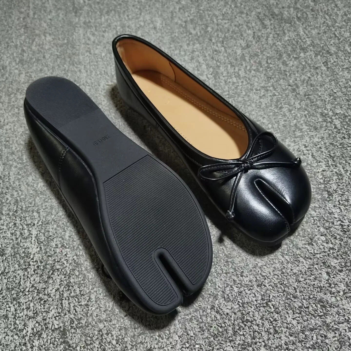 Genuine Leather Split Tabi Toe Ballet Flats Women Chinese Knot Soft Slip On Flat Walking Shoes