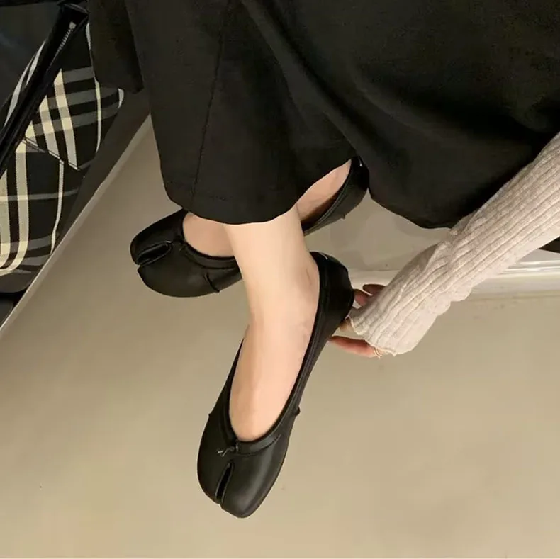 Genuine Leather Split Tabi Toe Ballet Flats Women Chinese Knot Soft Slip On Flat Walking Shoes