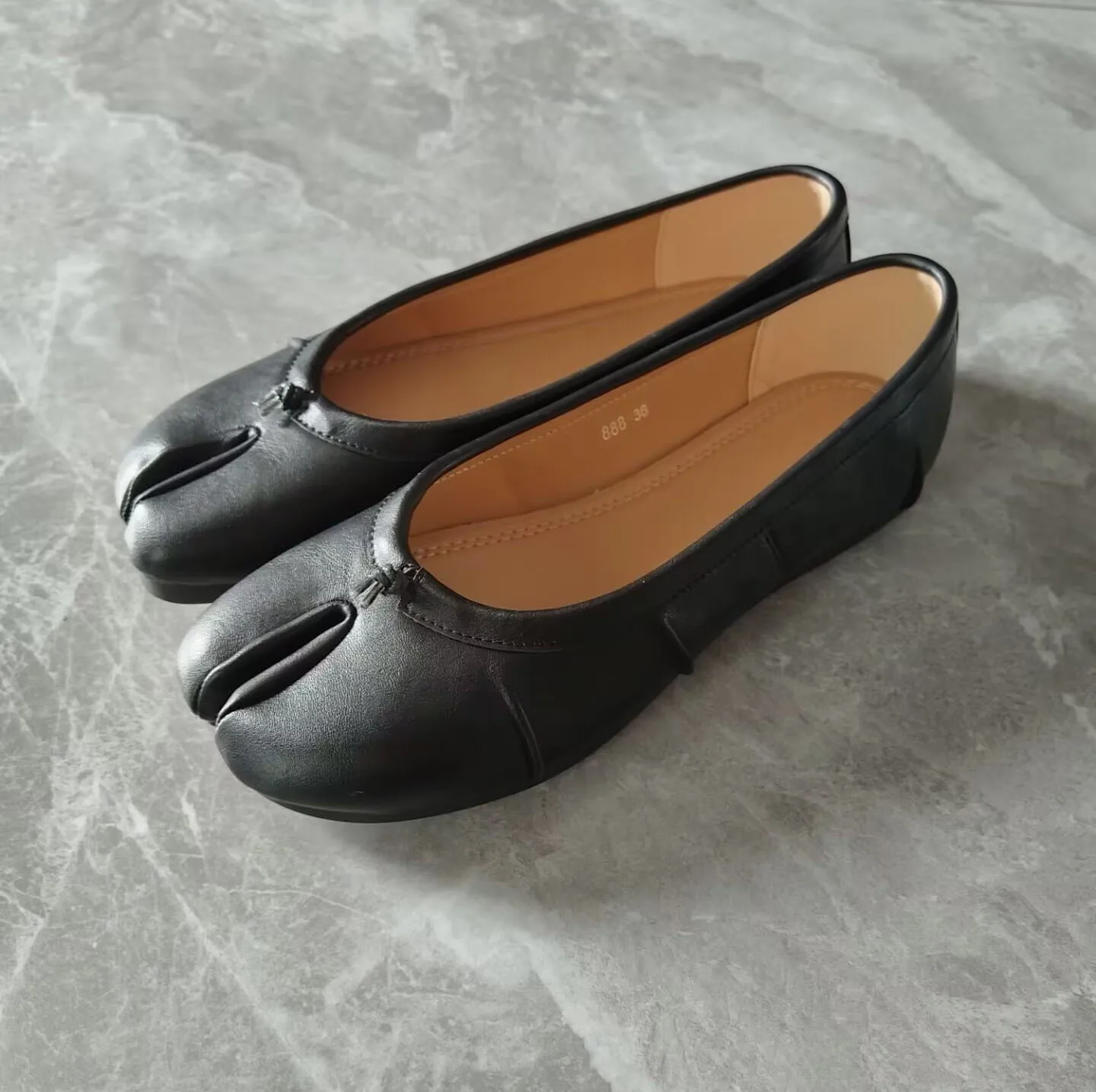 Genuine Leather Split Tabi Toe Ballet Flats Women Chinese Knot Soft Slip On Flat Walking Shoes