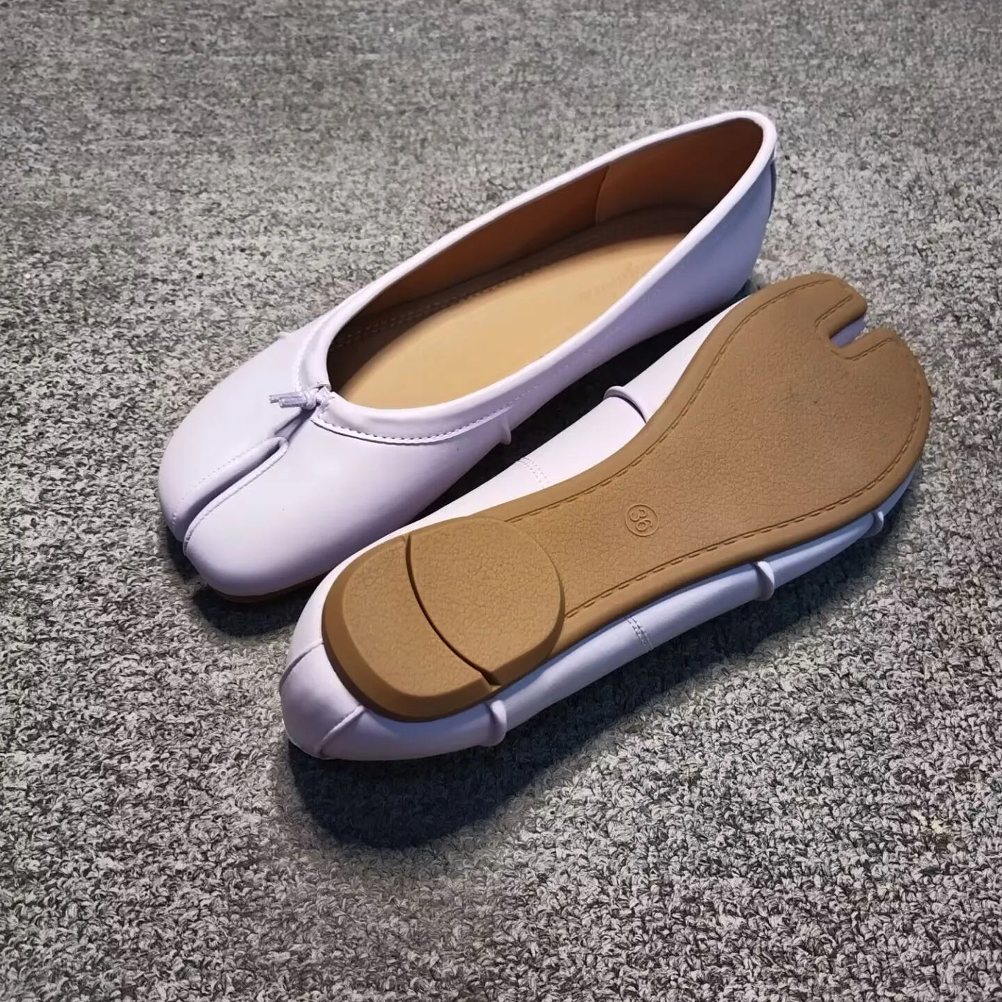 Genuine Leather Split Tabi Toe Ballet Flats Women Chinese Knot Soft Slip On Flat Walking Shoes