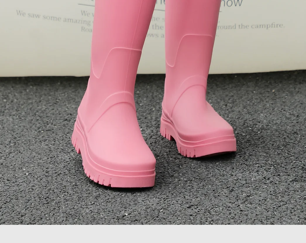 Rain Shoes Women's New Fashion High Tube Water Shoes Outdoor Hiking Non-slip Rain Boots Rubber Shoes Wear-resistant Water Boots