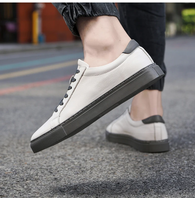 Pure Black Skateboarding Shoes Men Genuine Leather Sneakers Casual Flat Shoes Plus Big Size 48 49 50 Spring Autumn High Quality