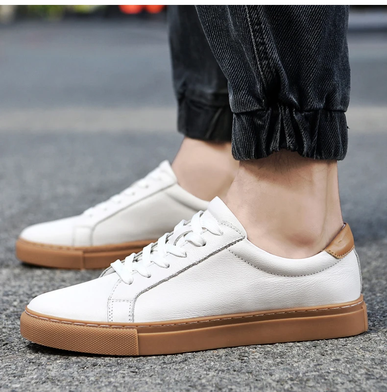 Pure Black Skateboarding Shoes Men Genuine Leather Sneakers Casual Flat Shoes Plus Big Size 48 49 50 Spring Autumn High Quality
