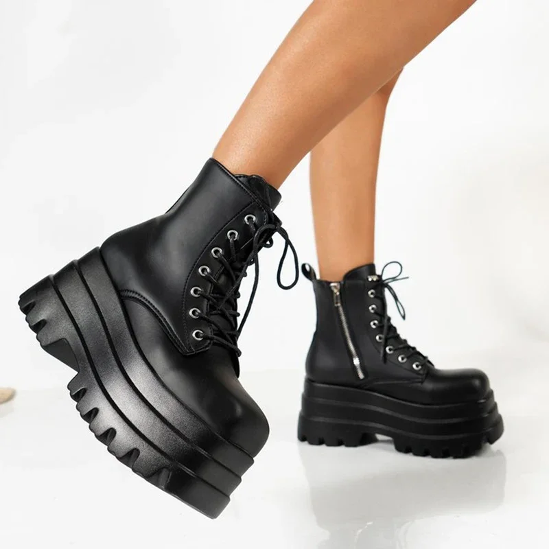 Gothic Chunky Platform Motorcycle Boots Women Autumn Winter Punk Combat Boots Rubber Thick Bottom PU Leather Ankle Botas Mujer