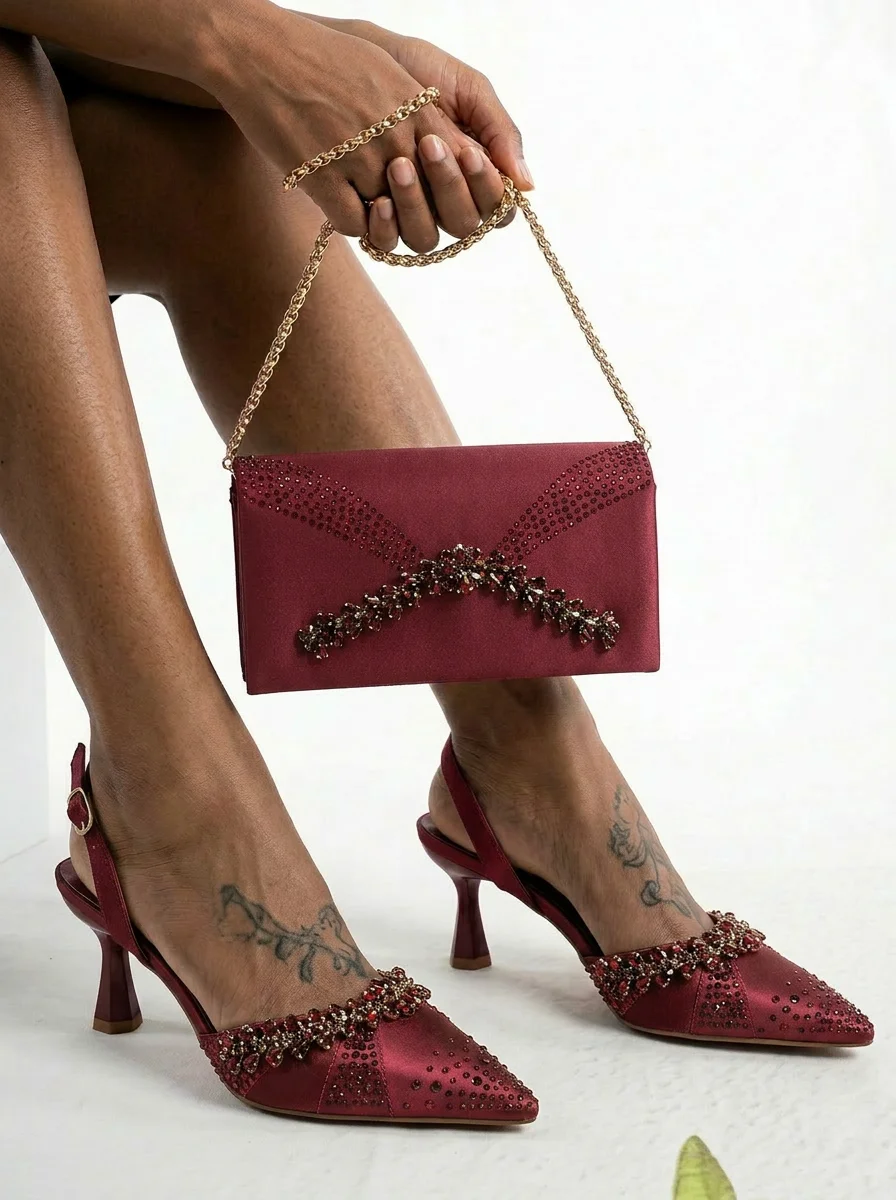 2026 Italian Inspired Gold Rhinestone HAND CRAFTED UPPER Pointed Toe Women High Heels Shoes and Bag Set Elegant Party Shoes