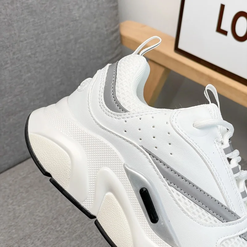 Brand Men Casual Shoes Thick Sole Breathable Fashion Sneakers Soft Male Walking Shoes DRLDX Zapatillas Hombre Luxury Mens Shoes