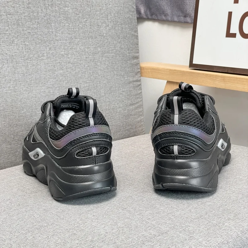 Brand Men Casual Shoes Thick Sole Breathable Fashion Sneakers Soft Male Walking Shoes DRLDX Zapatillas Hombre Luxury Mens Shoes