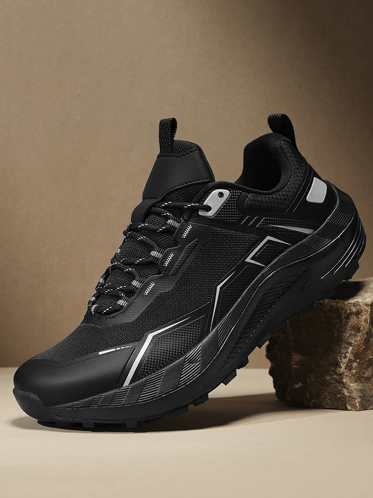 Men Sneakers Trail Running Shoes Breathable Mesh Chunky Sole Lace Up Outdoor Athletic Footwear Casual Walking Shoes