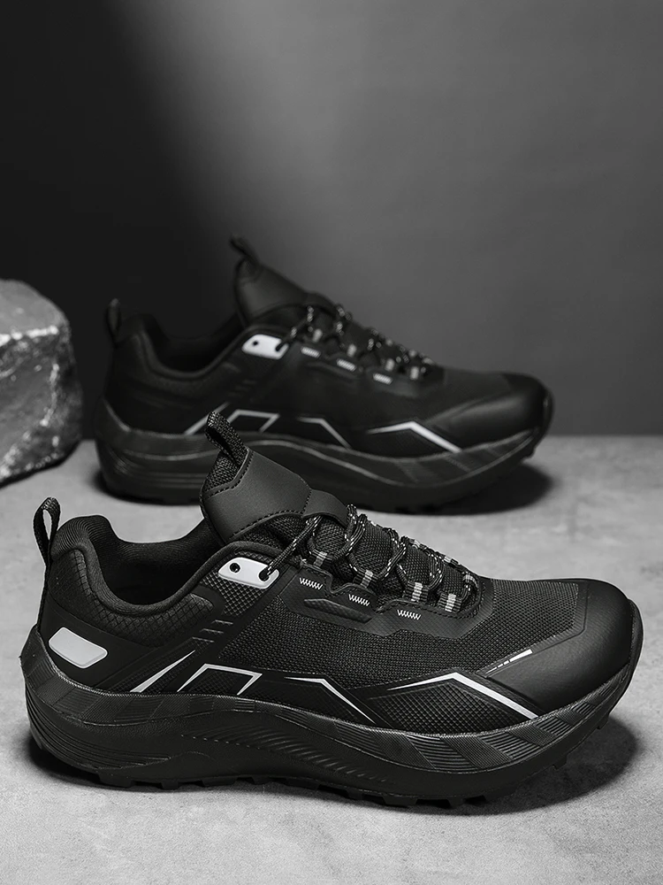 Men Sneakers Trail Running Shoes Breathable Mesh Chunky Sole Lace Up Outdoor Athletic Footwear Casual Walking Shoes