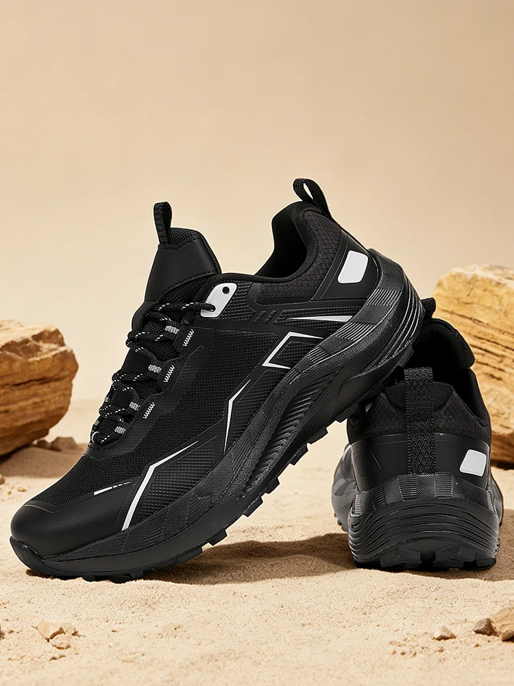Men Sneakers Trail Running Shoes Breathable Mesh Chunky Sole Lace Up Outdoor Athletic Footwear Casual Walking Shoes